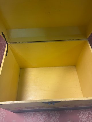 Baúl infantil madera pintado a mano