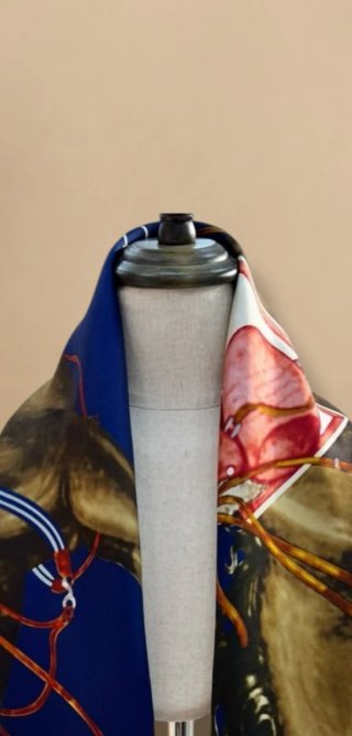 Foulard Hermes in seta blu e marrone
