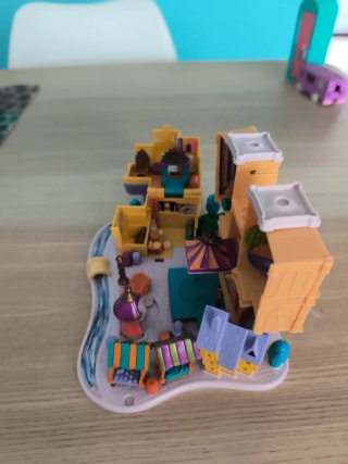Polly Pocket Jorobado de Notre Dame. Muñecos ok