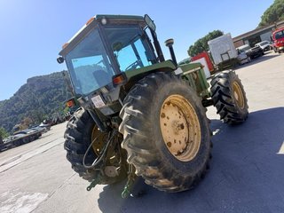 Tractor John Deere
