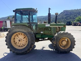 Tractor John Deere