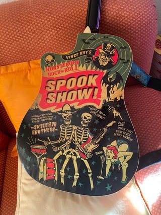 Guitarra Electroacústica Fender Vince Ray's spook