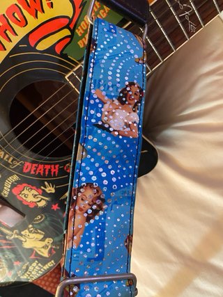 Guitarra Electroacústica Fender Vince Ray's spook