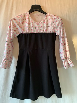Gonna bambina lamé oro 12/13 anni + 9 capi
