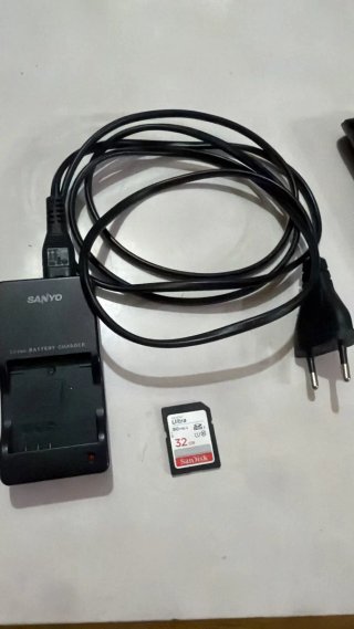 Sanyo Xacti VPC-CG9EX Cámara Digital HD 9MP