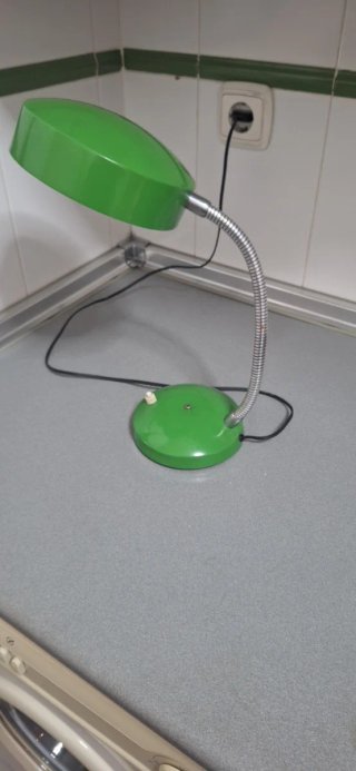 Flexo vintage verde metal y plástico