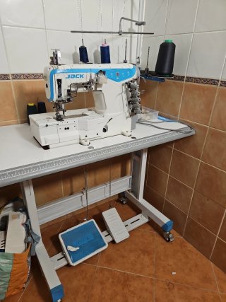 Máquina de coser industrial Jack