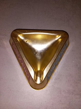 Cenicero antiguo Vermouth Cinzano