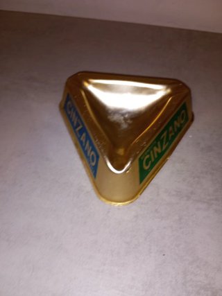 Cenicero antiguo Vermouth Cinzano