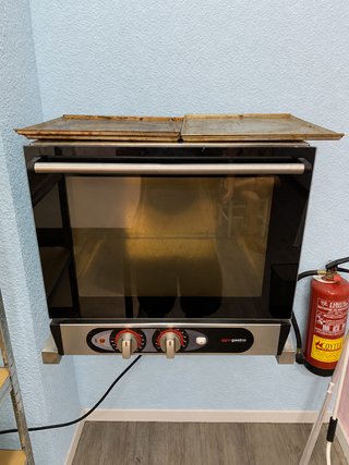 Horno Eléctrico Convección con 4 Bandejas y Vapor