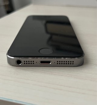 iPhone 5S Space Gray