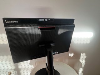 Ordenador Tactil Lenovo ThinkCentre Todo en Uno