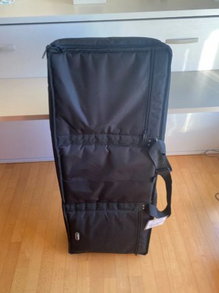 Piano Thomann SP-120 con funda