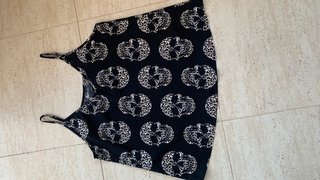 Camisa tirantes calaveras y leopardo Talla L