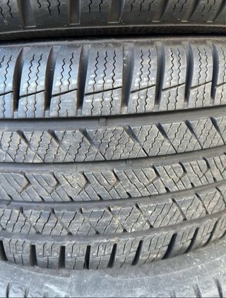 Neumatico 205/45 R17 88V M+S Fecha (1024)