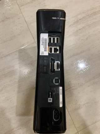 Xbox 360 200GB Negra