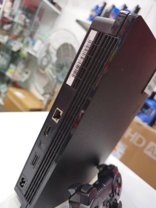 PlayStation 3 Slim 250GB + Mando Nuevo