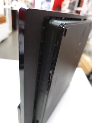 PlayStation 3 Slim 250GB + Mando Nuevo