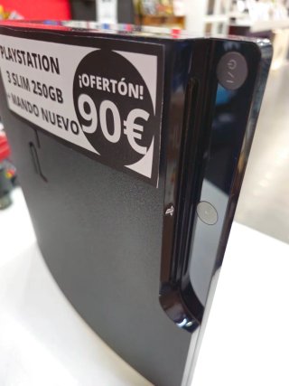 PlayStation 3 Slim 250GB + Mando Nuevo