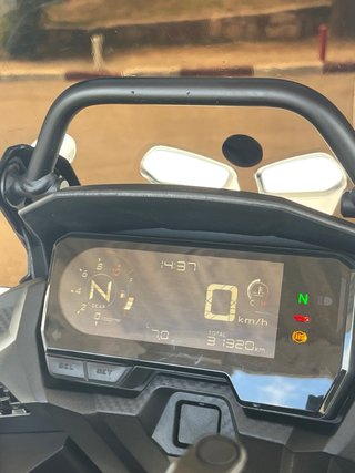 Honda CB500X 2023