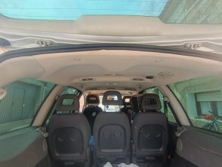 Volkswagen charan 2008