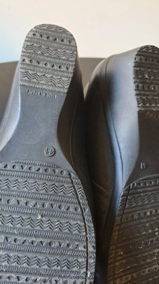 Zapatos de señora negros y grises