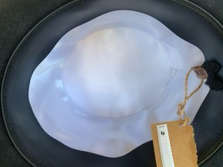 Due Cappelli a cilindro neri nuovi
