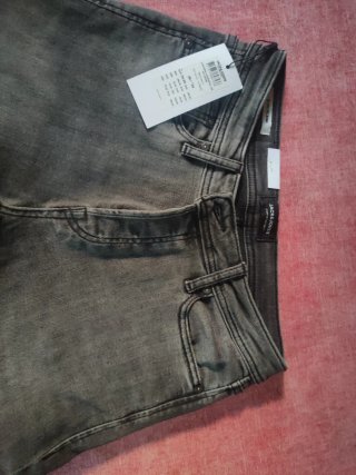 Pantalón vaquero gris Jack&Jones chico Talla M