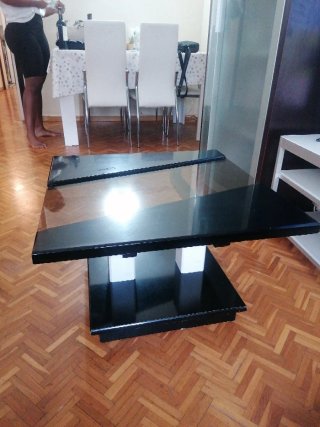 Mesa de centro moderna cristal y negro