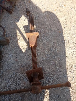 Tornillo mesa carpintería