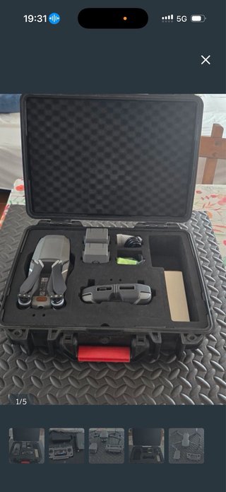 DJI Mavic 2 Zoom + Smart Controller + 5 Baterías