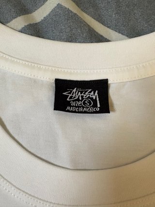 Camiseta Stussy Blanca con Dados
