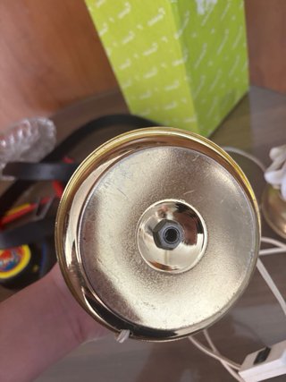 Lámparas de mesita vintage doradas y blancas
