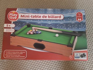 Mini mesa de billar Playtive
