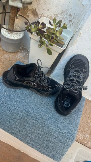 Sneakers Gucci Nere e Grigie
