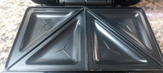 Sandwichera Eléctrica Negra