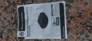 Sandwichera Eléctrica Negra