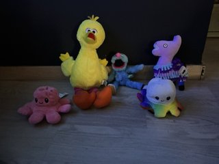 13 peluches  , en pack 15€ y en individual 2€ cada