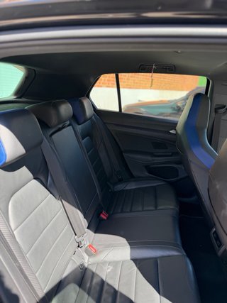 Volkswagen Golf 2021