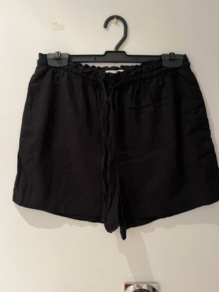 H&M shorts negros de lino
