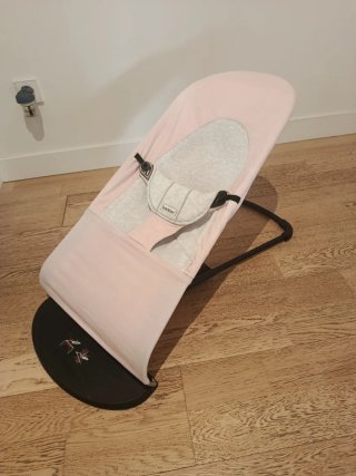 Hamaca Babybjörn gris + funda repuesto