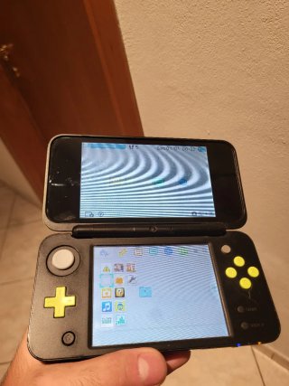 Nintendo 2DS XL Nero/Verde
