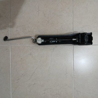 Gato original Volkswagen Passat B6/3C