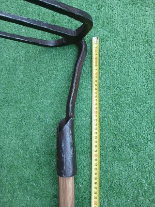 Tridente antiguo de forja RESTAURADA
