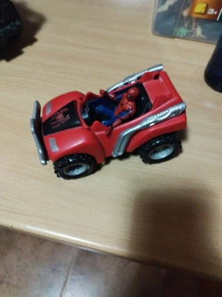 Coche Spiderman con Muñeco