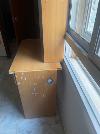 Escritorio de madera, regalo silla