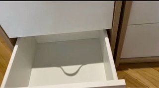 Mesitas de noche IKEA madera y cuero