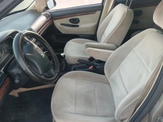 Peugeot 406 2001