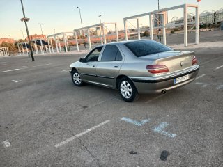 Peugeot 406 2001