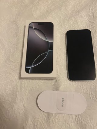 iPhone 16 Pro Max